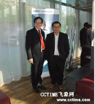 Aspect大中華區(qū)總經理馬浚驅、右為Aspect亞太區(qū)市場總監(jiān)陳澤義